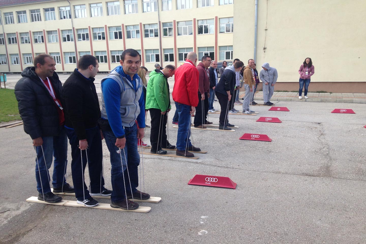 Тeam building games